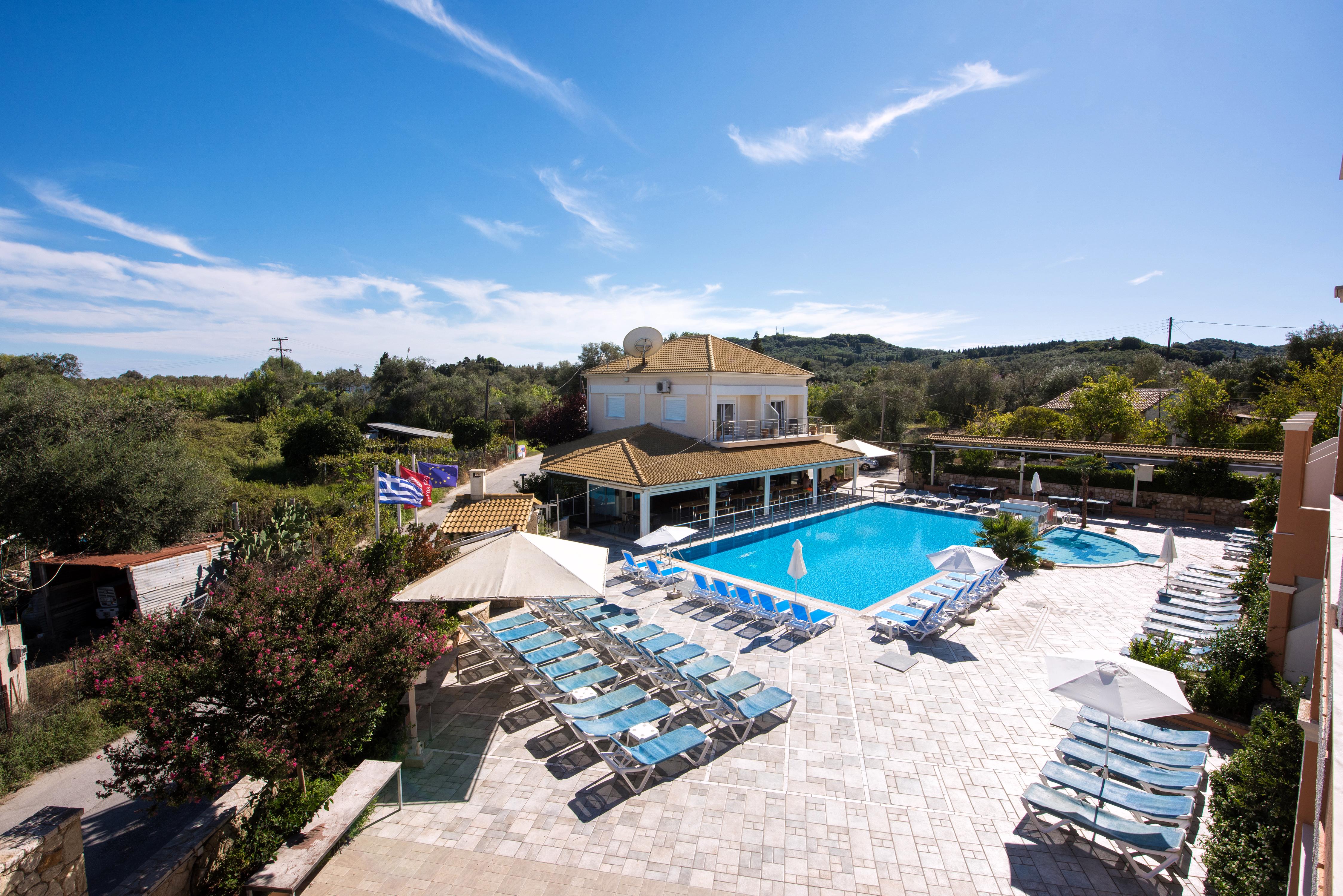 Kavos Plaza Hotel Eksteriør bilde
