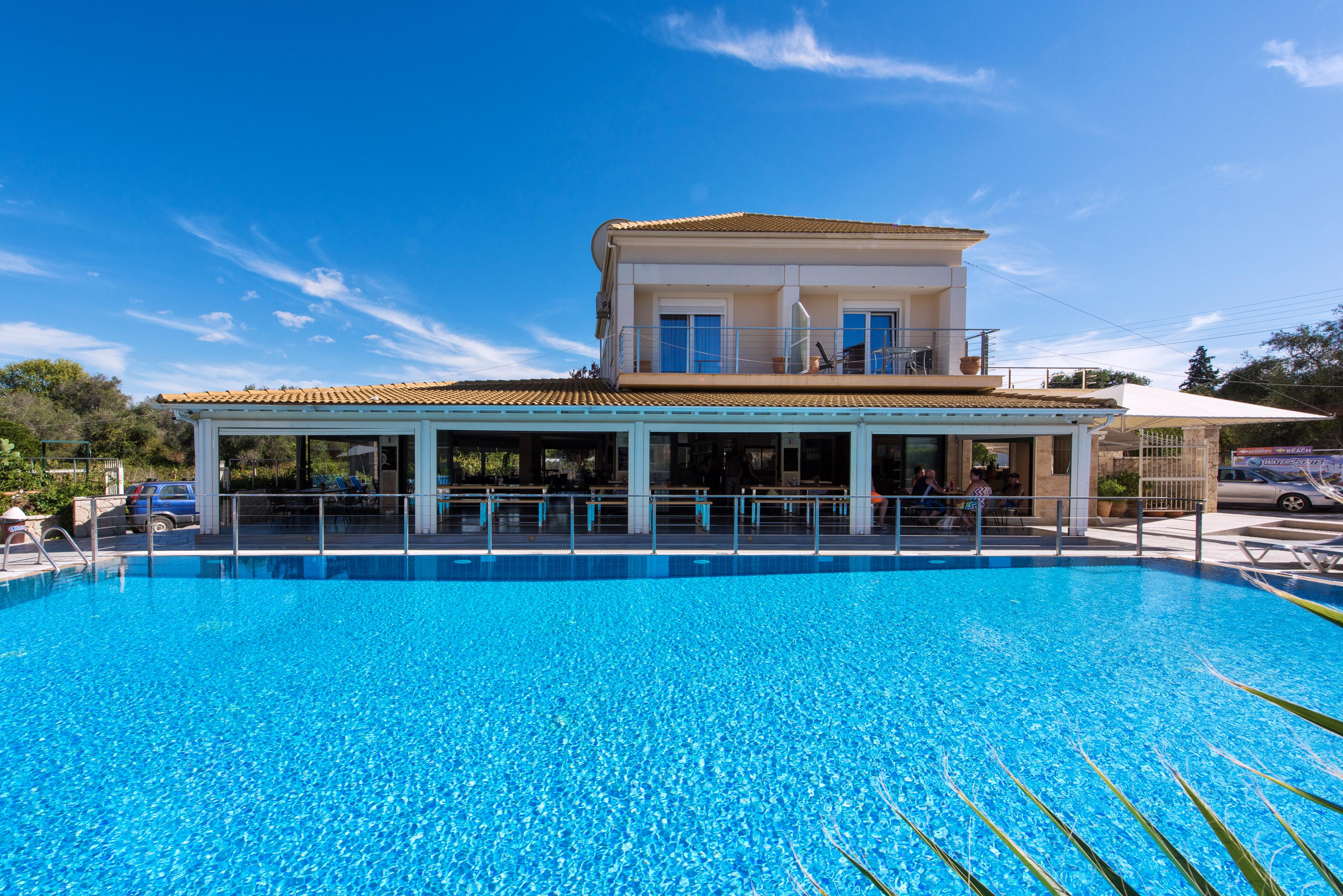 Kavos Plaza Hotel Eksteriør bilde