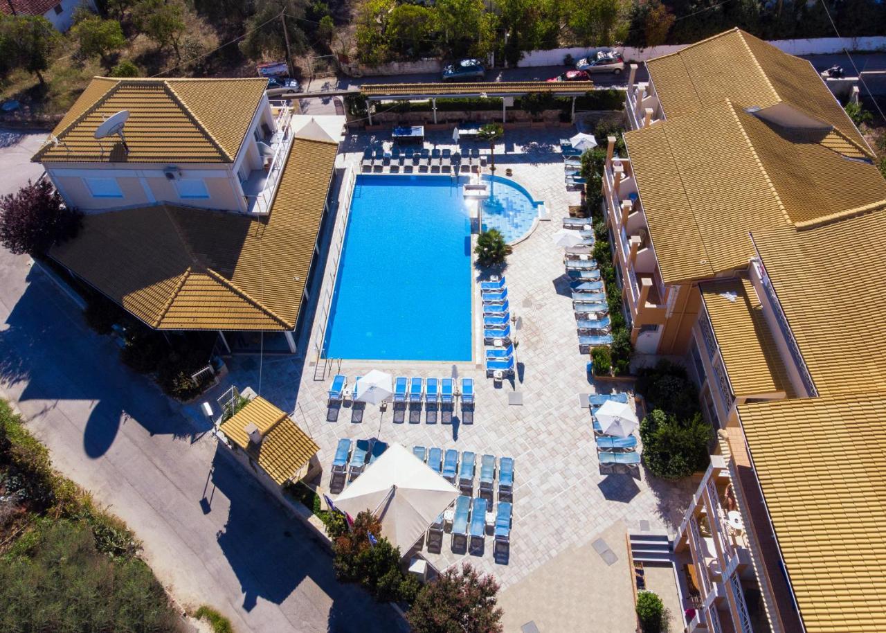 Kavos Plaza Hotel Eksteriør bilde